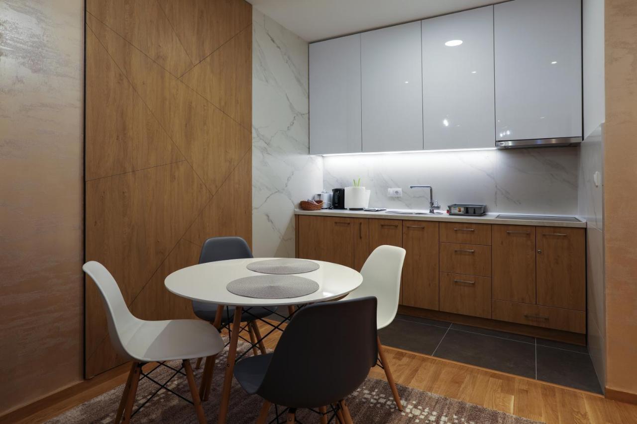 Apartment Promenada Avenija Нови-Сад Экстерьер фото